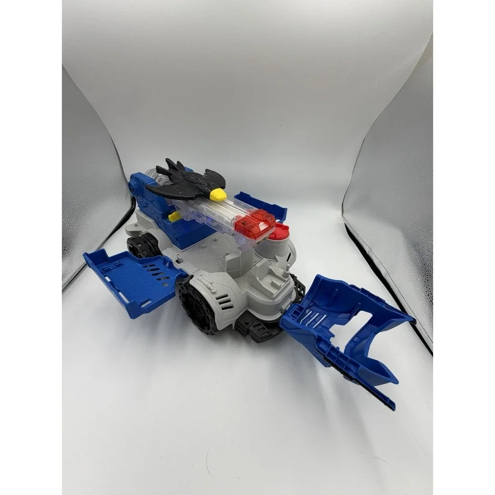 Batman Batmobile Transport Truck Batwing Launcher Vehicle DC Comics